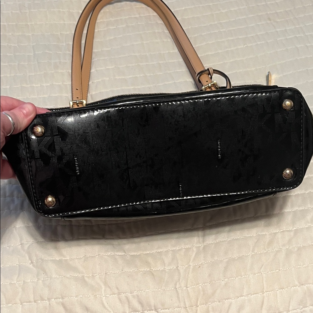 Michael Kors Shiny Black MK Tote with Camel Straps - Picture 4 of 12